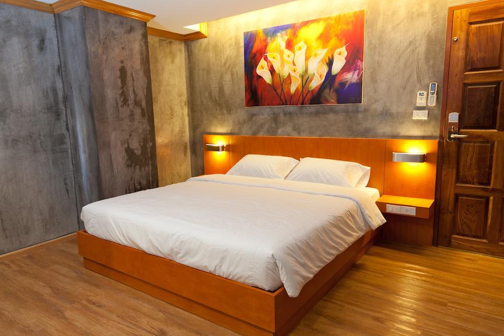 Chaphone Guesthouse Phuket Room photo